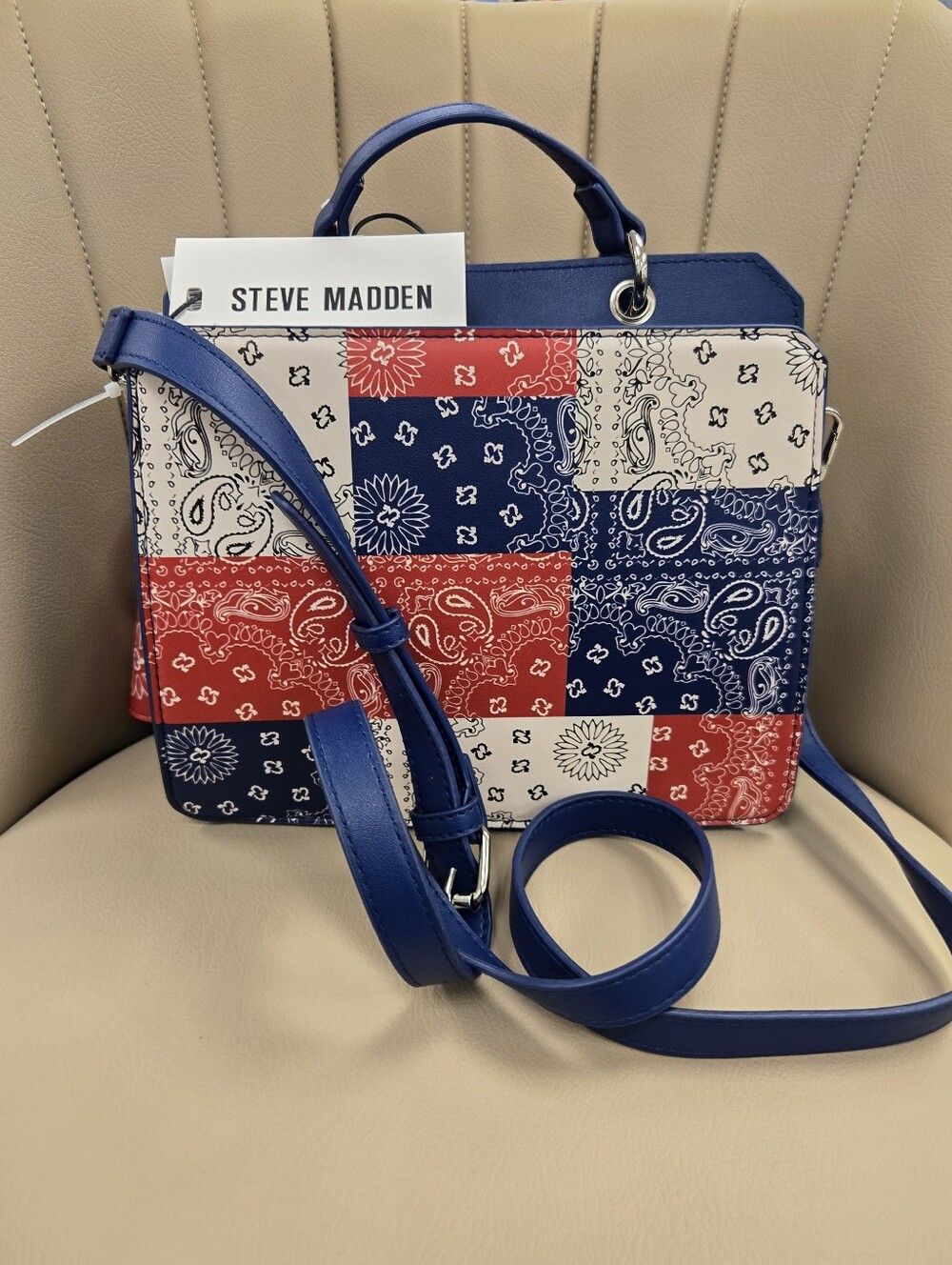 NEW Steve Madden Bandana Bevelyn Handbag - Picture 2 of 5